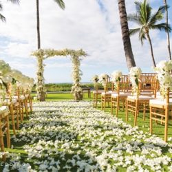 ハワイで叶えるガーデンウェディング