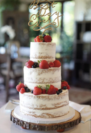 Naked Wedding Cake ネイキッドウェディングケーキ Blog 公式 Cheers Wedding チアーズウェディング ハワイウェディング 結婚式プロデュース