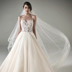 提携ドレスショップ様のご紹介①