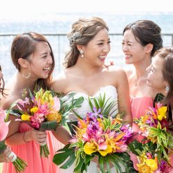 ～ハワイウェディング～ガーデンでのトロピカルコーデのご紹介