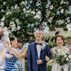 キラキラバブルシャワー