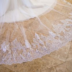 美しいウェディングベール